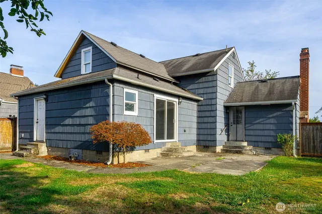 $399,000 | 130 Southwest 2nd Street, Chehalis, WA 98532