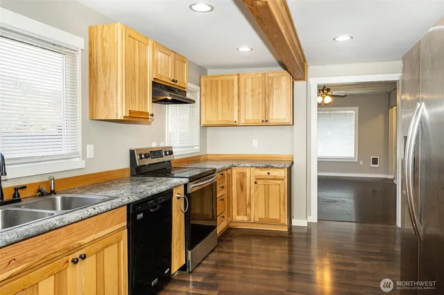 $399,000 | 130 Southwest 2nd Street, Chehalis, WA 98532