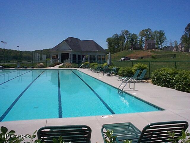 11 Royal Troon Circle Oak Ridge, TN 37830 - Photo 18 of 33 Community Pool