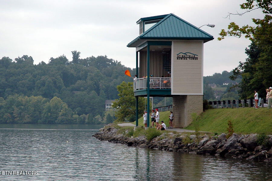 11 Royal Troon Circle Oak Ridge, TN 37830 - Photo 10 of 33 08