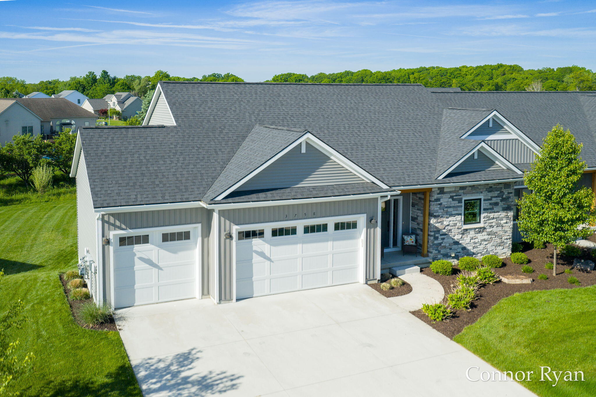 3758 Jason Ridge Lane Southwest Grand Rapids, MI 49534 - Photo 3 of 41 4-web-or-mls-3758 Jason Ridge Ln SW, Wal