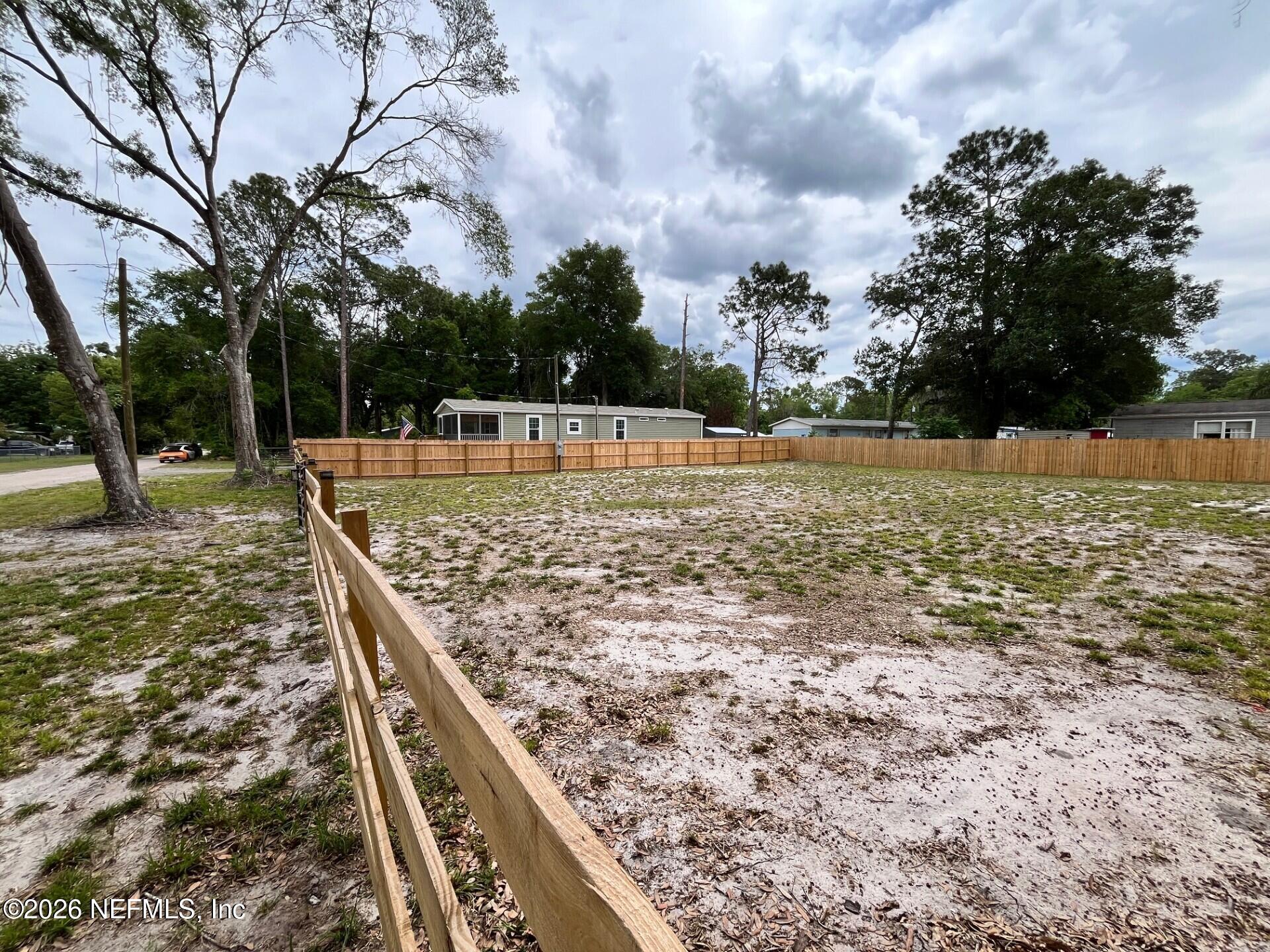 111 Wateroak Road Satsuma, FL 32189 - Photo 31 of 32 113 Wateroak