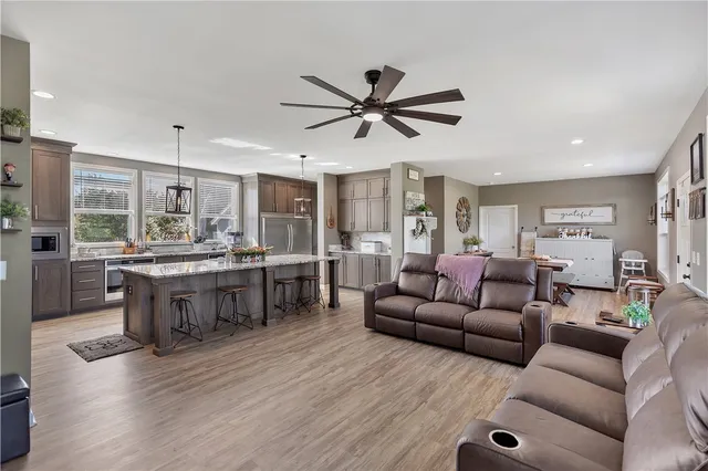 $950,000 | 924 Norris Road, Anderson, SC 29626