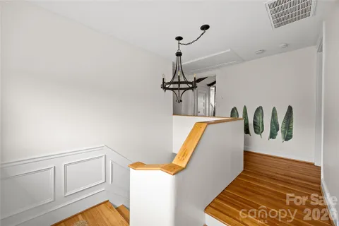 $1,190,000 | 2101 The Plaza, Charlotte, NC 28205