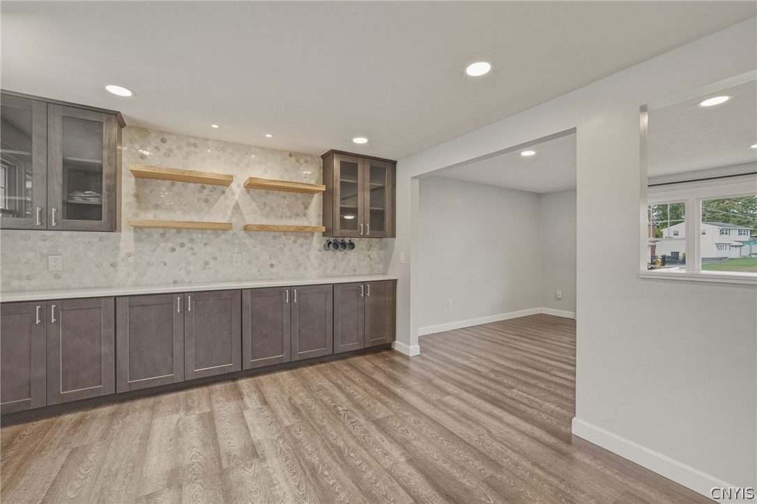 203 Riverdale Road Clay, NY 13090 - Photo 9 of 48 Gallery Image 9