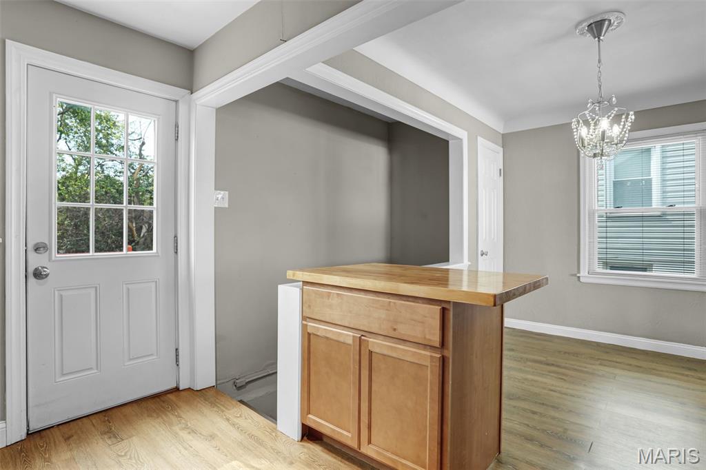 8540 Leith Avenue Berkeley, MO 63134 - Photo 14 of 32