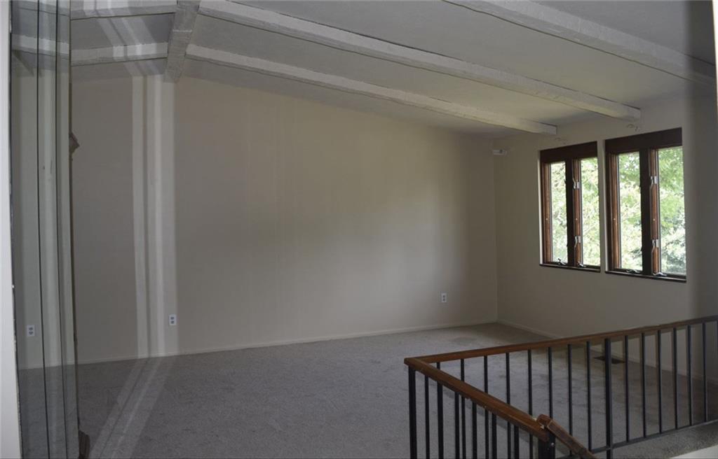 238 Oberlin Drive Butler, PA 16001 - Photo 2 of 19