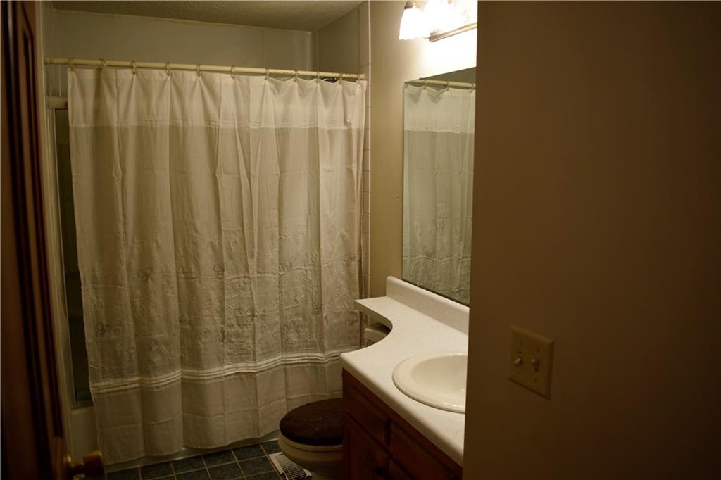 238 Oberlin Drive Butler, PA 16001 - Photo 13 of 19