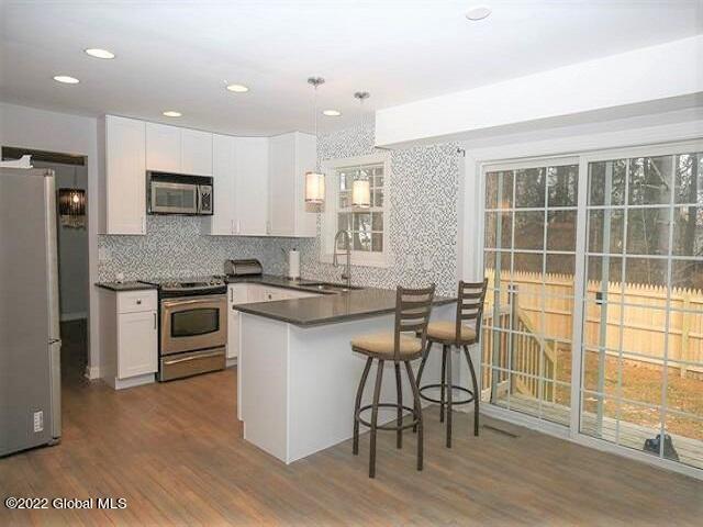4 Round Table Road Saratoga Springs, NY 12866 - Photo 3 of 33 201525732-3