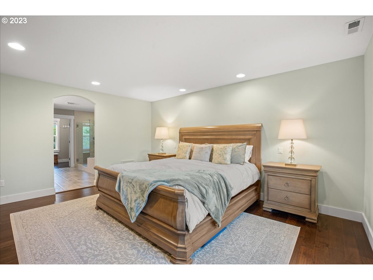 14010 Southeast King Road Happy Valley, OR 97086 - Photo 21 of 45 Primary Bedroom