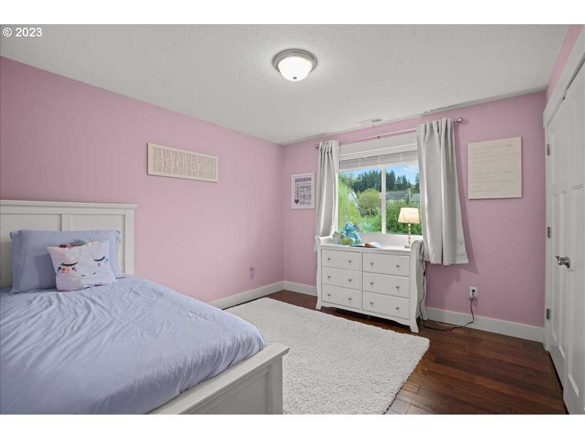 14010 Southeast King Road Happy Valley, OR 97086 - Photo 25 of 45 Bedroom