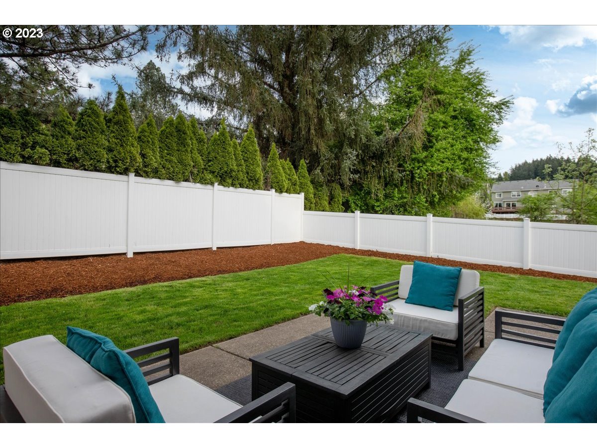 14010 Southeast King Road Happy Valley, OR 97086 - Photo 34 of 45 Backyard