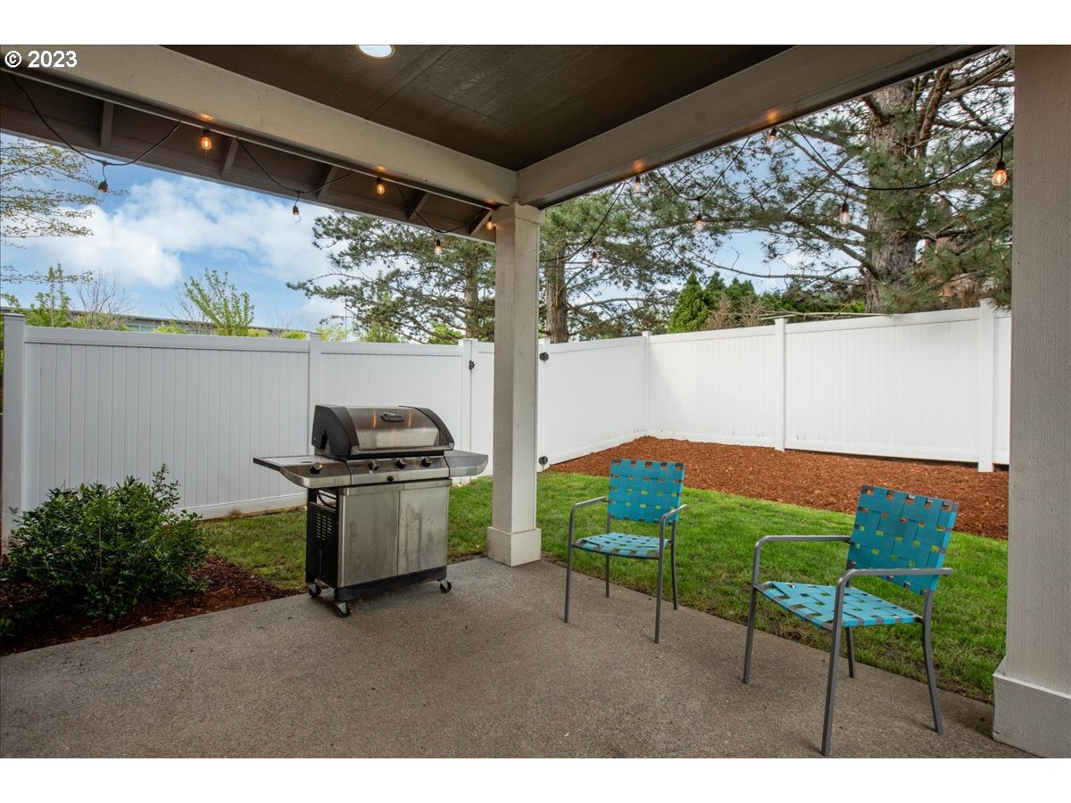 14010 Southeast King Road Happy Valley, OR 97086 - Photo 35 of 45 Patio
