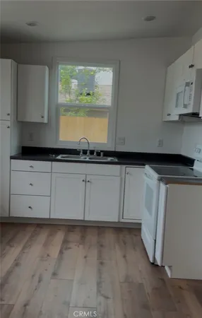 $1,200 | 1337 Valencia Avenue, Unit B, San Bernardino, CA 92404