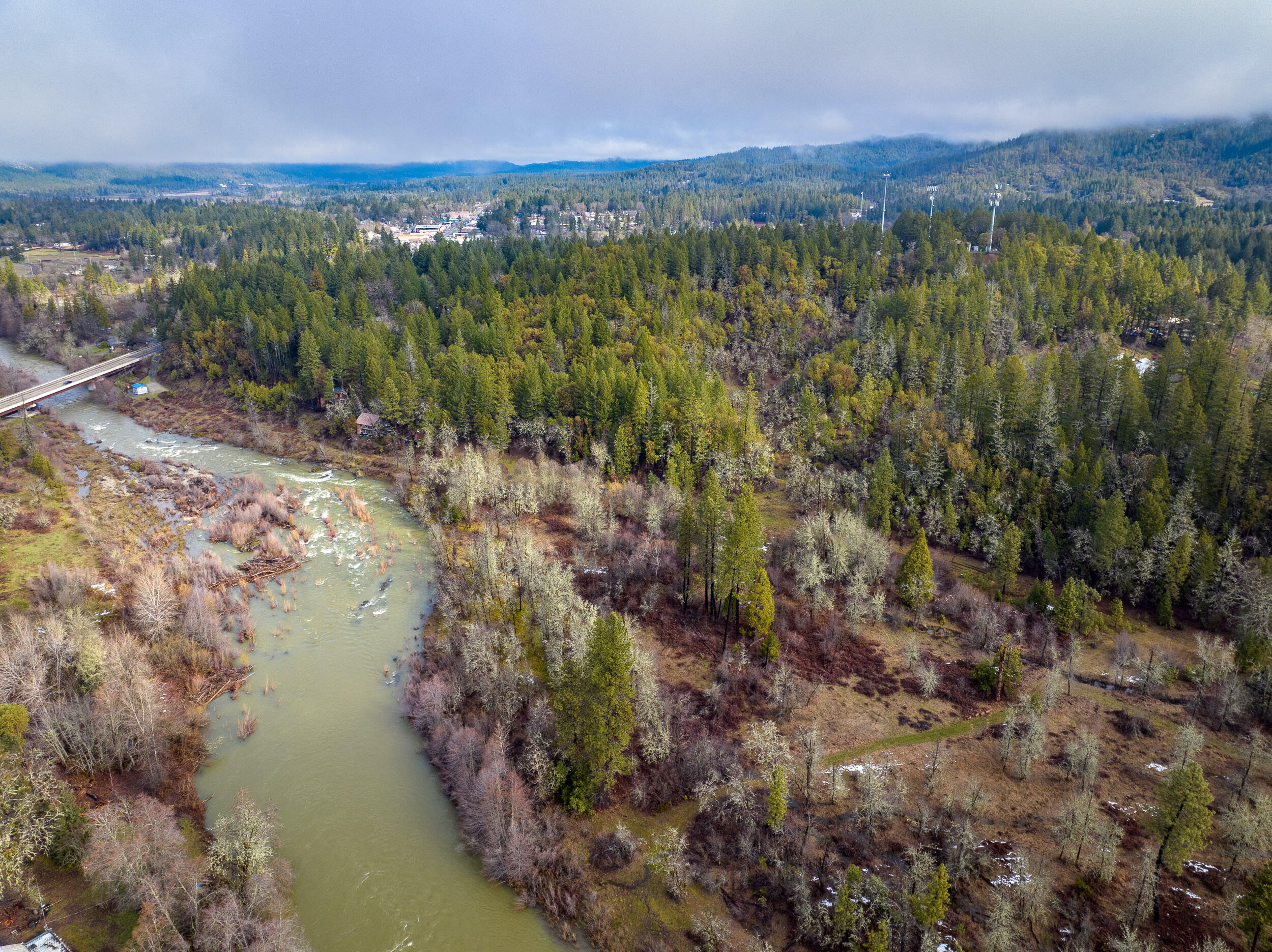 610 South Old Stage Road Cave Junction, OR 97523 - Photo 1 of 25 610SOldstageRd-001