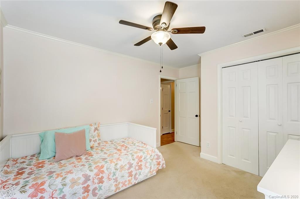 5517 Valley Forge Road Charlotte, NC 28210 - Photo 32 of 41 Gallery Image 32
