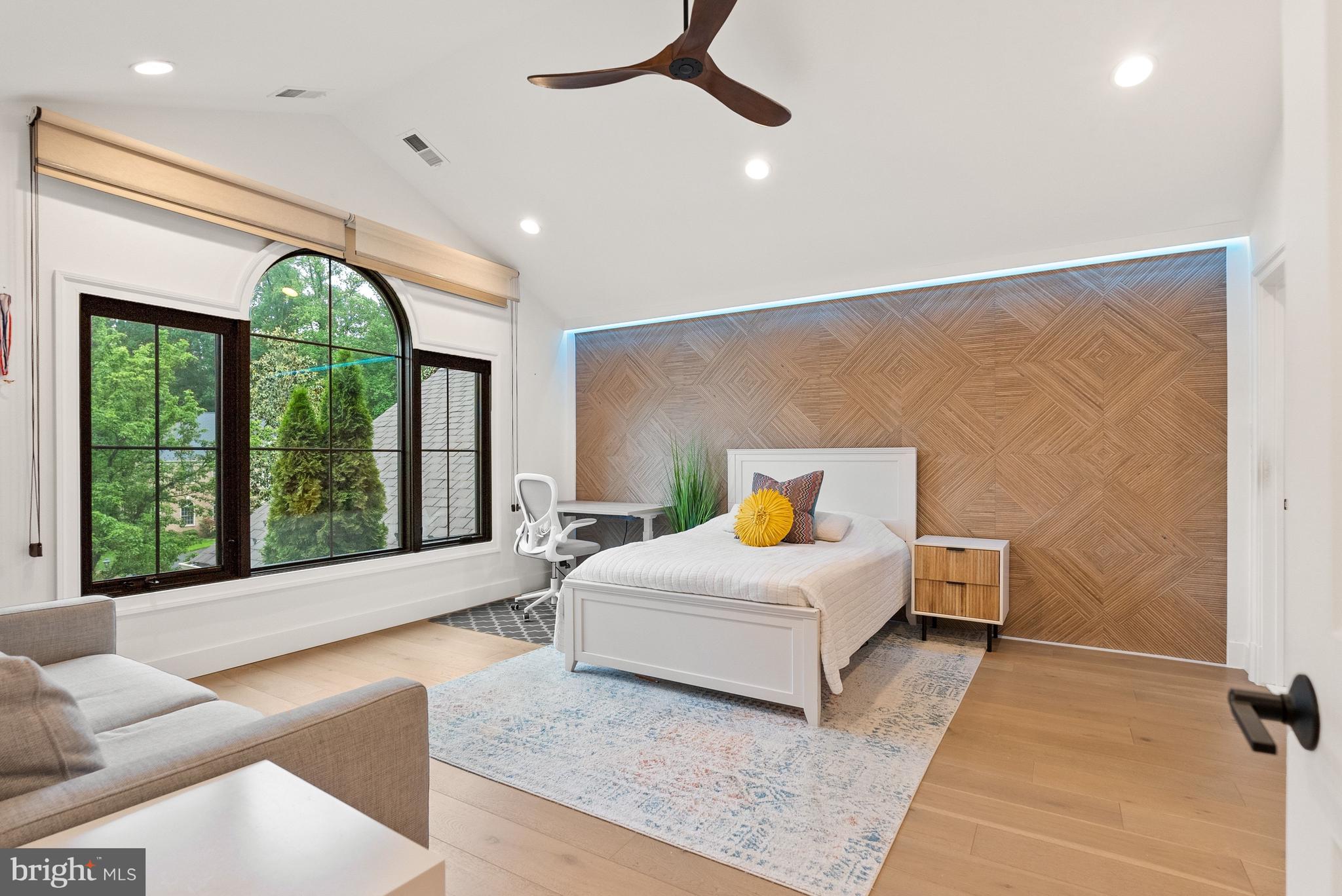 1102 Mill Ridge McLean, VA 22102 - Photo 28 of 48 Bedroom 2