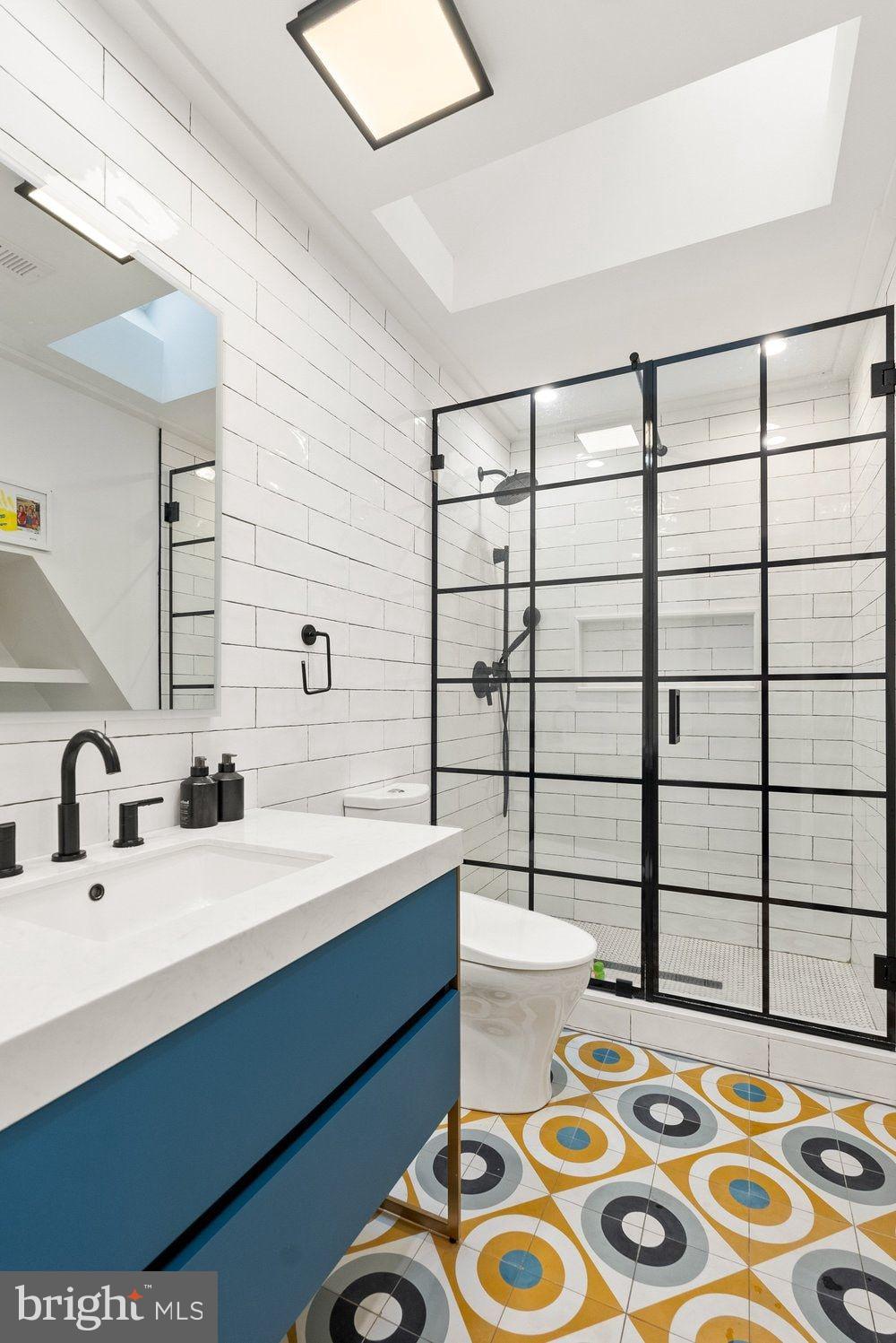 1102 Mill Ridge McLean, VA 22102 - Photo 31 of 48 Bathroom 3