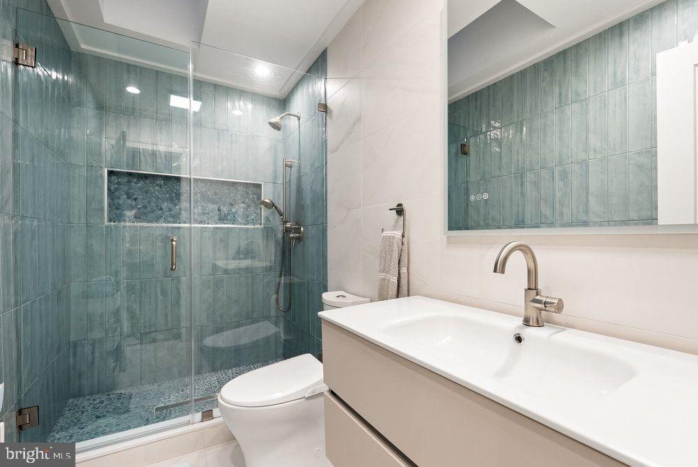 1102 Mill Ridge McLean, VA 22102 - Photo 33 of 48 Bathroom/Office 4