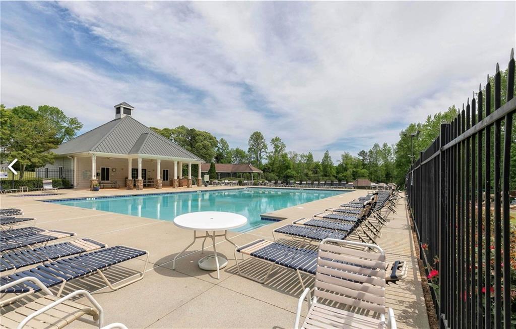 685 Red Sunset Circle Powder Springs, GA 30127 - Photo 76 of 86 Gallery Image 76