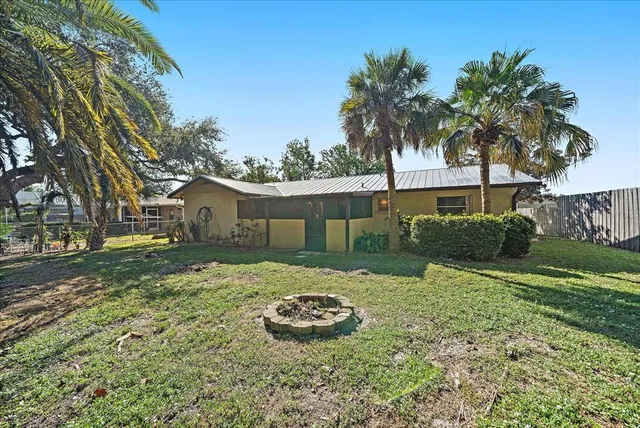 $360,000 | 5321 Foxwood Drive, Sarasota, FL 34232