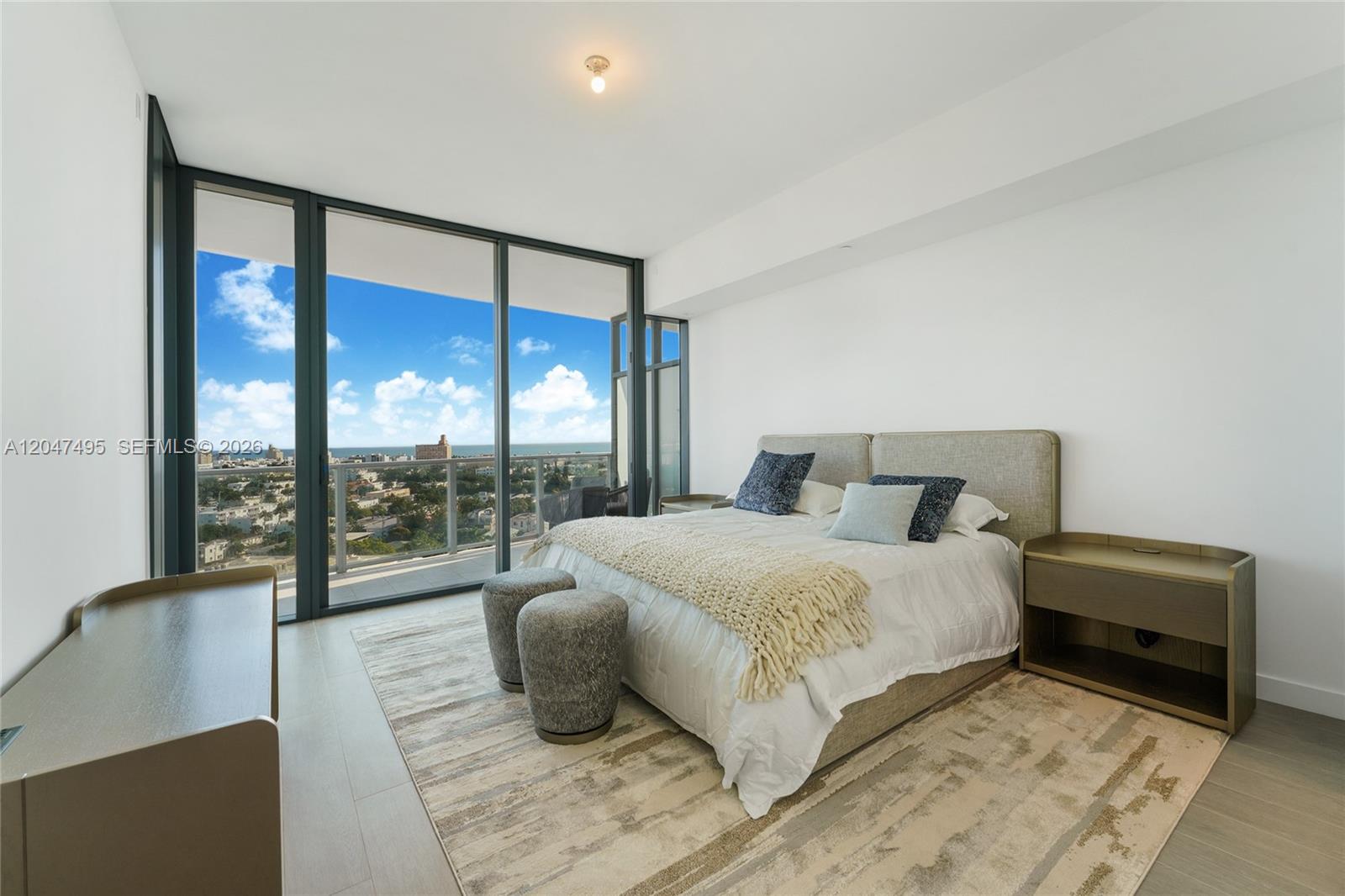 500 Alton Road, Unit 1506 Miami Beach, FL 33139 - Photo 10 of 21