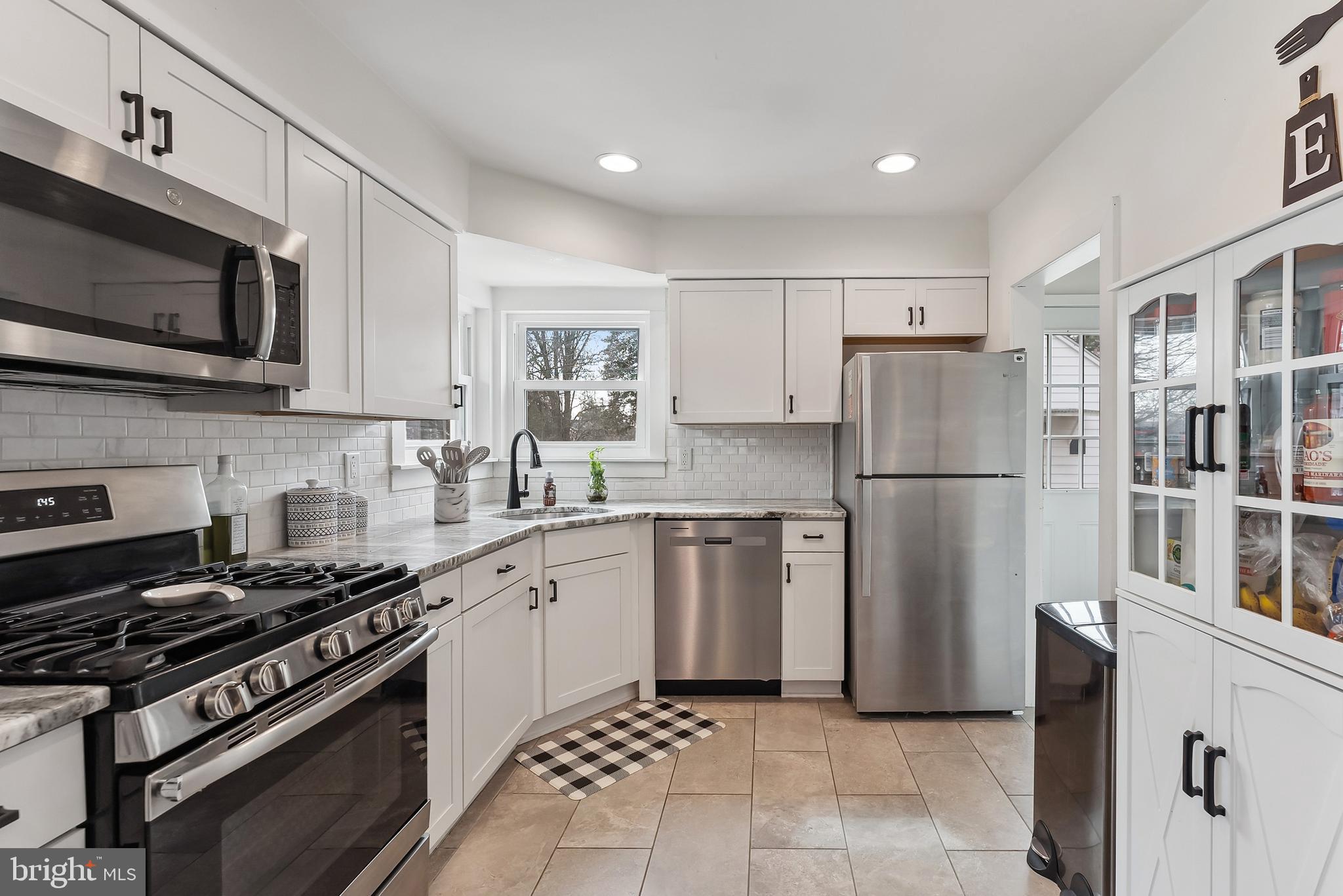 136 Kenton Avenue Pitman, NJ 08071 - Photo 11 of 33