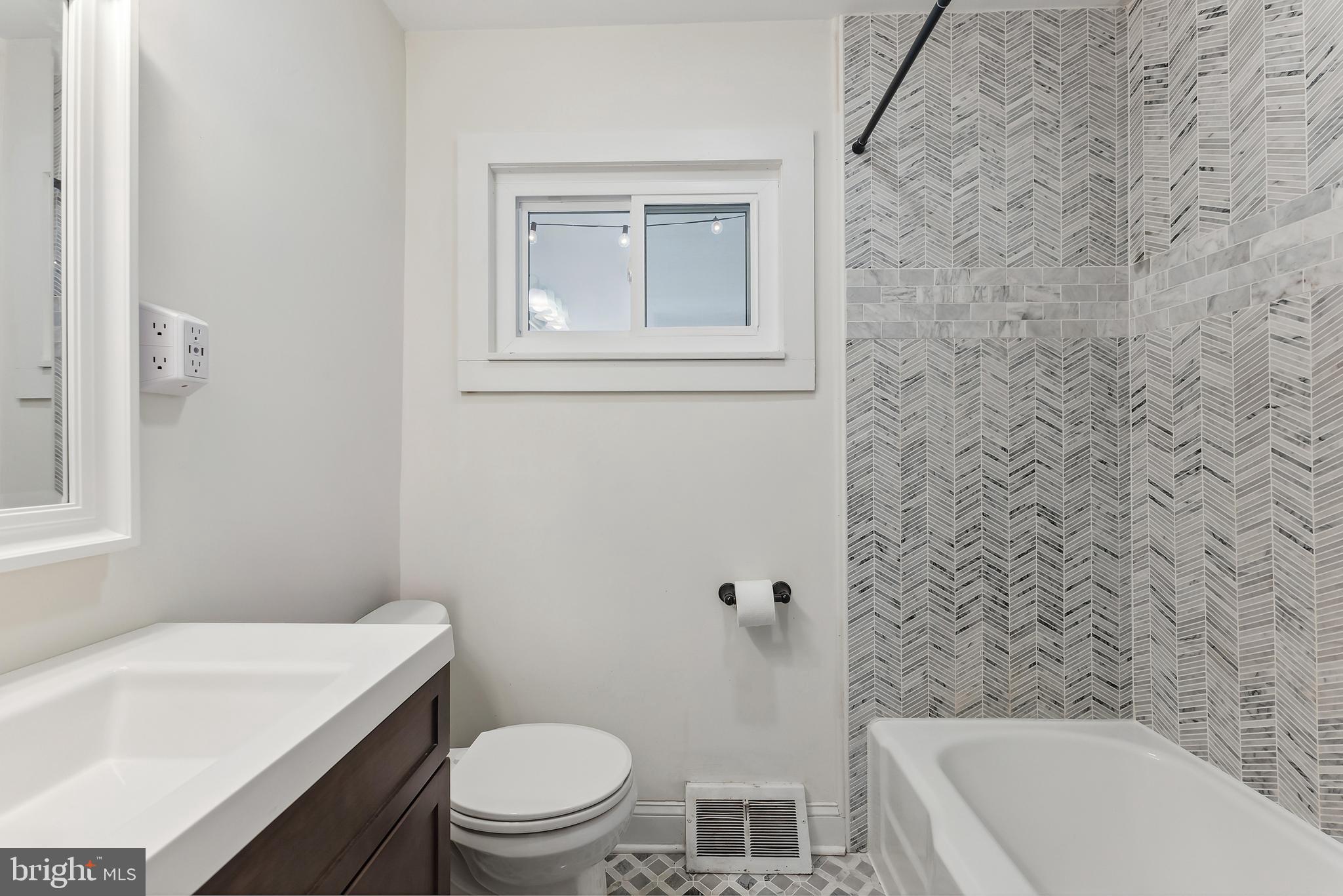 136 Kenton Avenue Pitman, NJ 08071 - Photo 24 of 33
