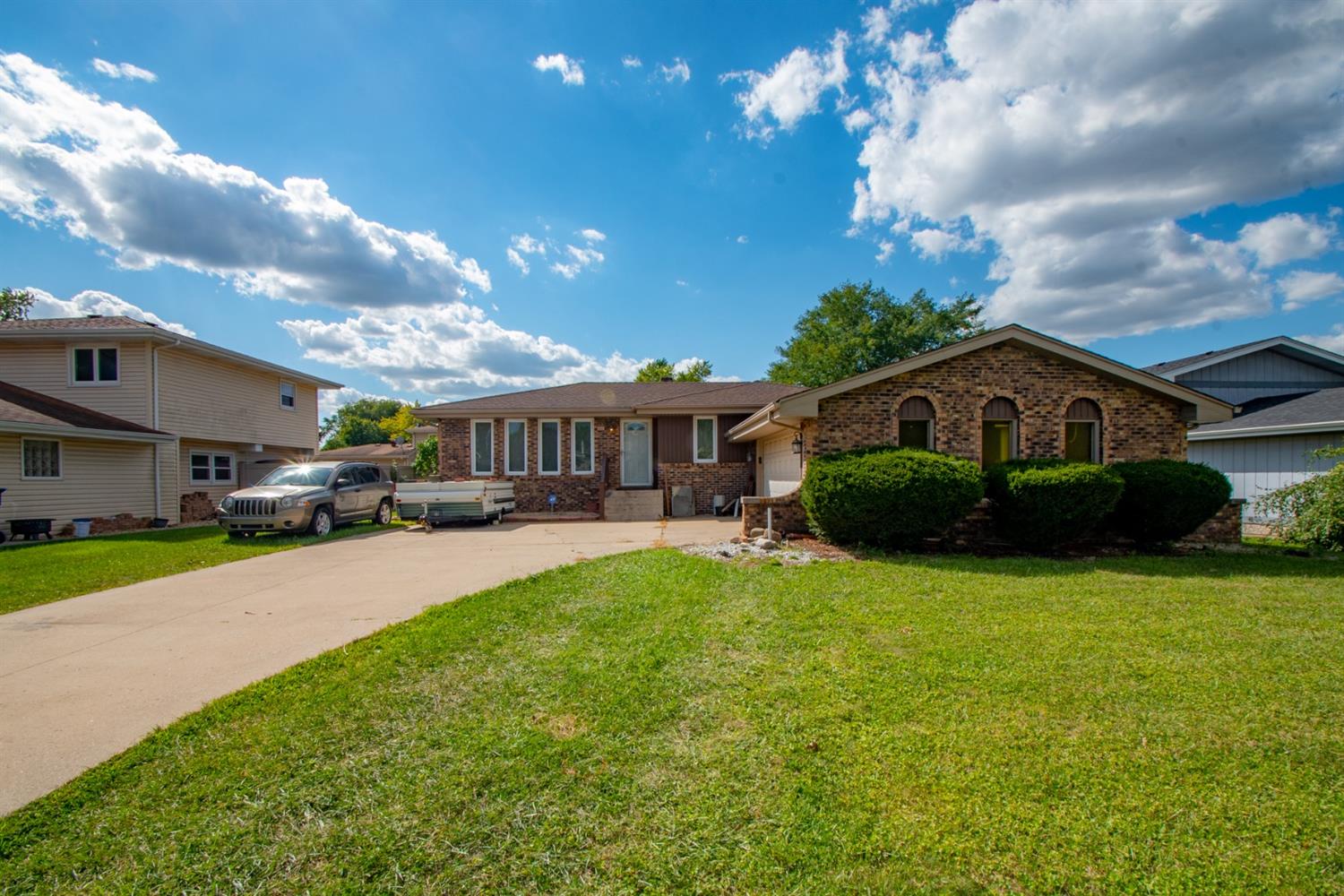 2524 James Drive Dyer, IN 46311 - Photo 2 of 25 1500x1000