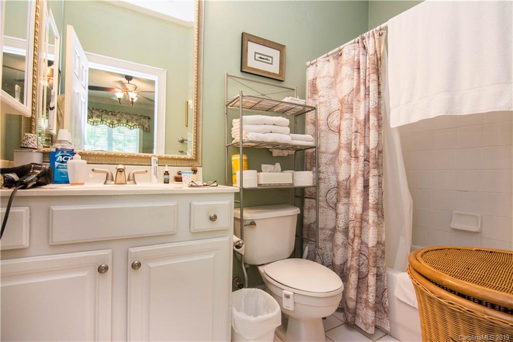 5609 Fairview Road, Unit 11 Charlotte, NC 28209 - Photo 7 of 14 Gallery Image 7
