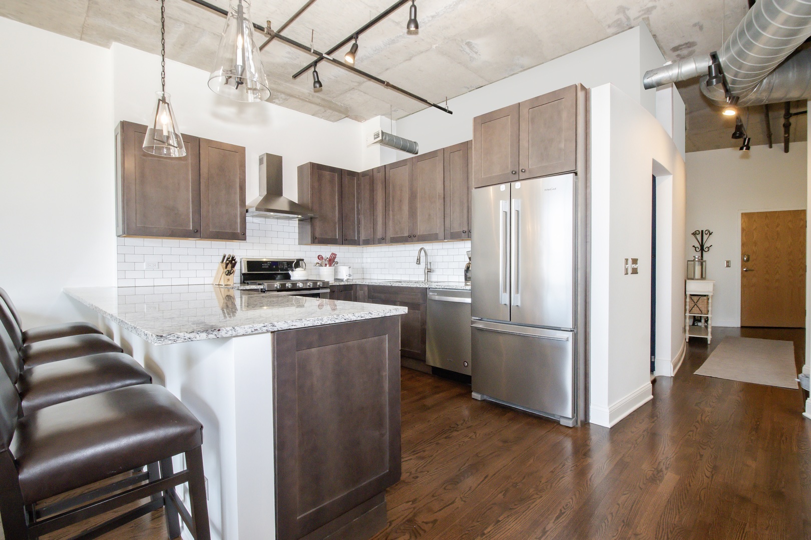 1000 West Adams Street, Unit 609 Chicago, IL 60607 - Photo 8 of 33 Gallery Image 8