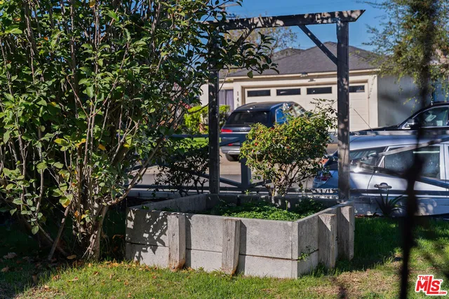 $4,000 | 1406 17th Street, Manhattan Beach, CA 90266