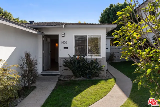 $4,000 | 1406 17th Street, Manhattan Beach, CA 90266