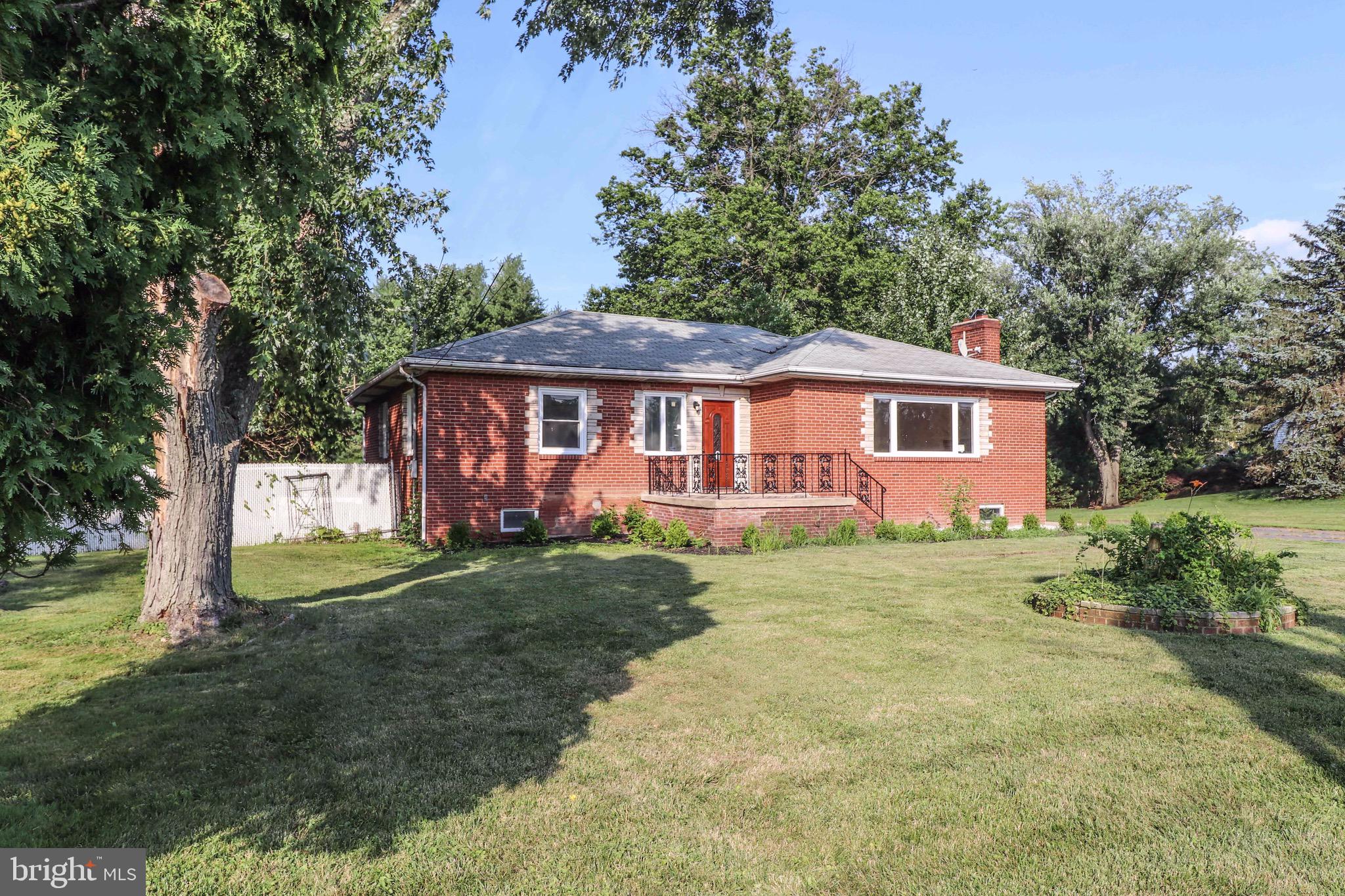 2248 Pennington Road Ewing, NJ 08638 - Photo 2 of 45 Exterior