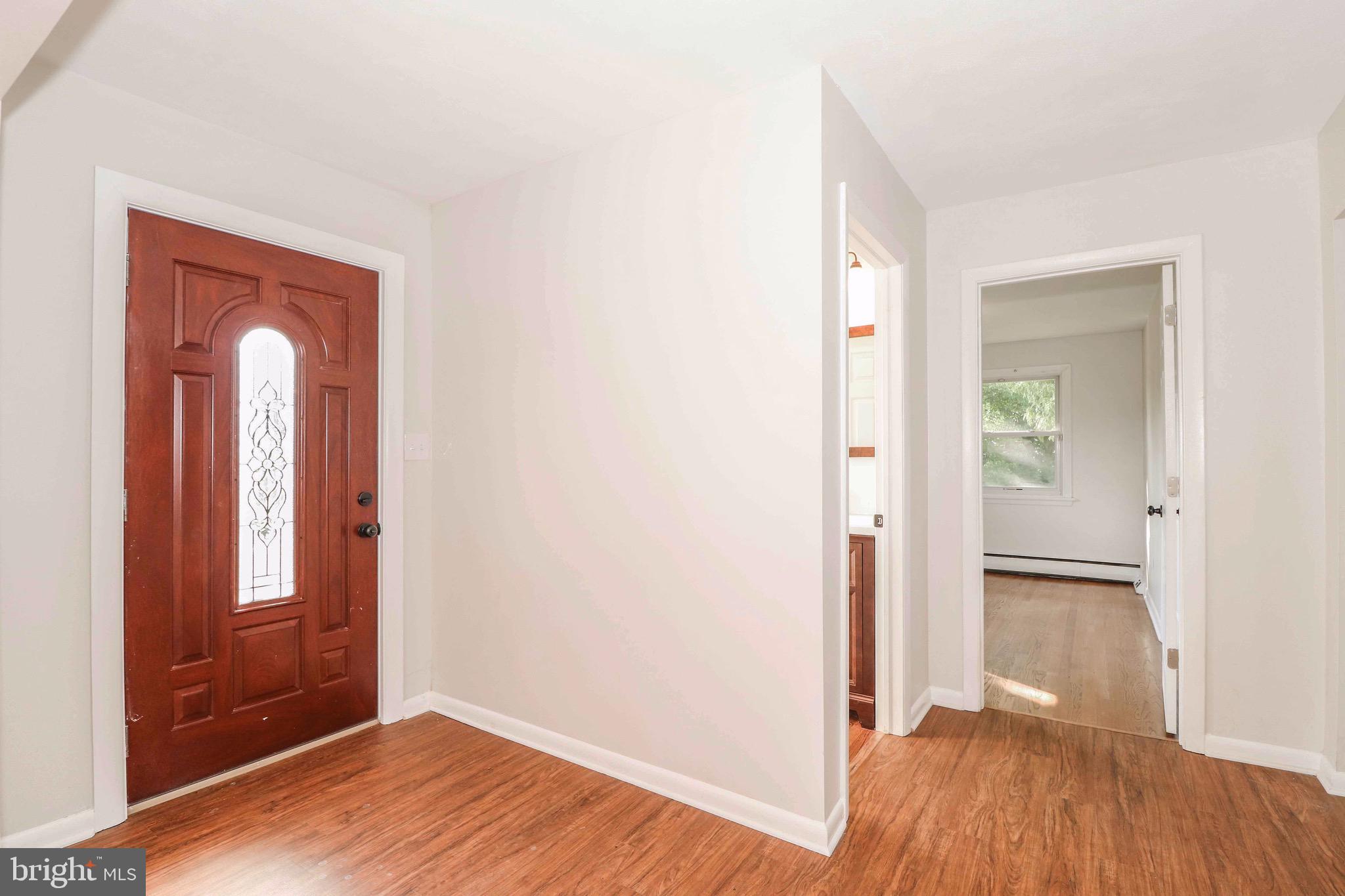2248 Pennington Road Ewing, NJ 08638 - Photo 4 of 45 Foyer