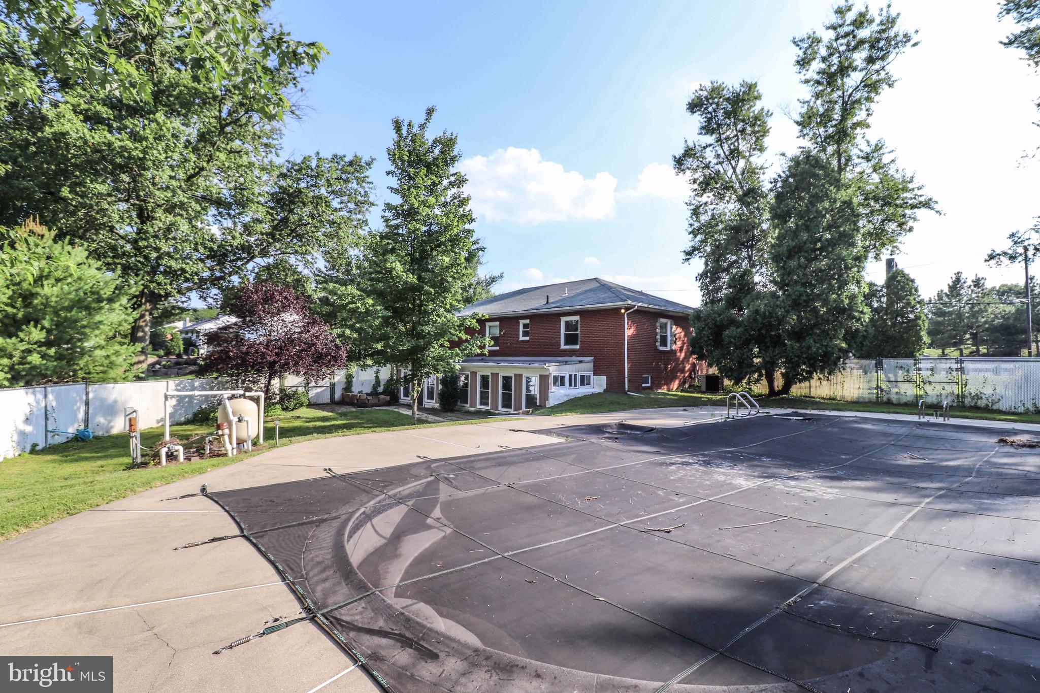2248 Pennington Road Ewing, NJ 08638 - Photo 39 of 45 Pool