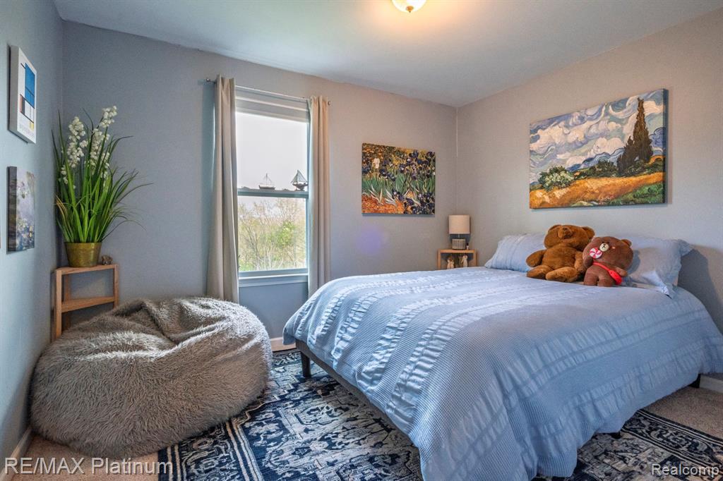 1402 Secretariat Way Howell, MI 48843 - Photo 26 of 37 Gallery Image 26