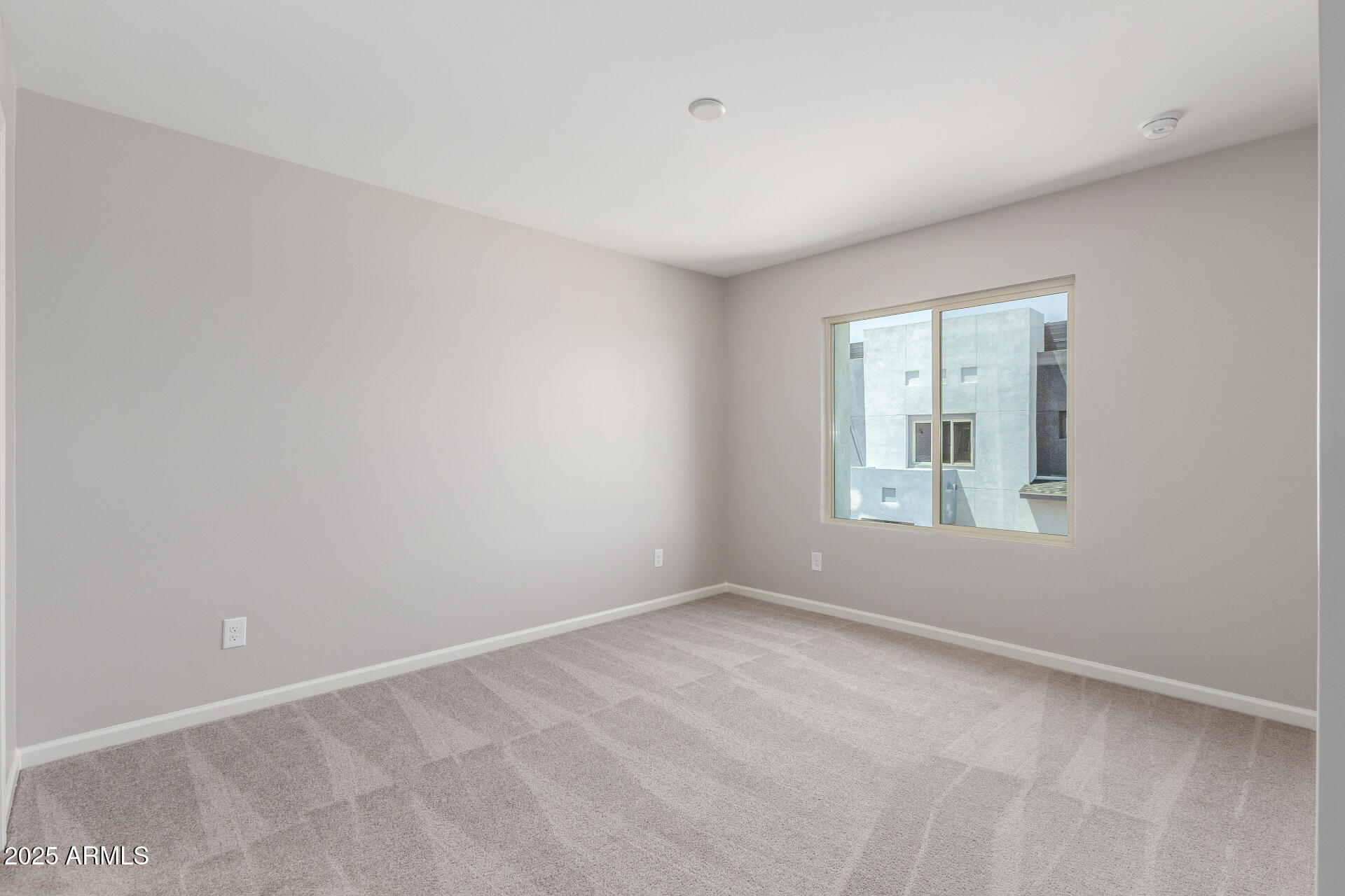 733 East Commonwealth Avenue, Unit 2 Chandler, AZ 85225 - Photo 15 of 53 28 Commonwealth