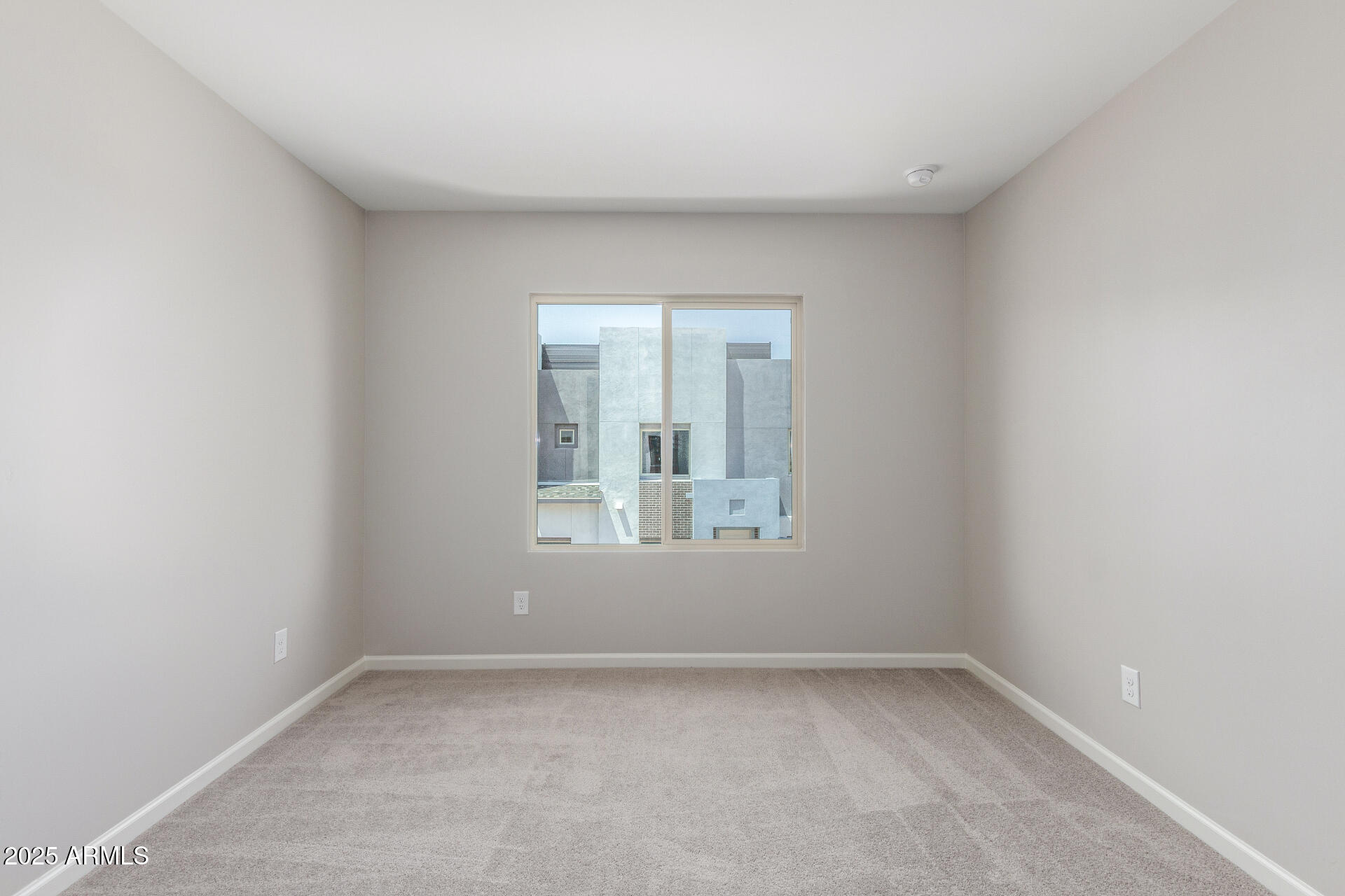 733 East Commonwealth Avenue, Unit 2 Chandler, AZ 85225 - Photo 36 of 53 31 Commonwealth