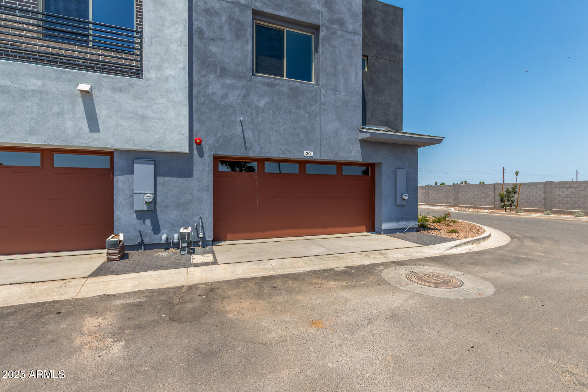 733 East Commonwealth Avenue, Unit 2 Chandler, AZ 85225 - Photo 43 of 53 39 Commonwealth