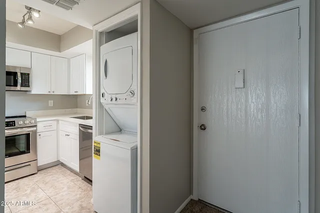$1,500 | 11026 North 28th Drive, Unit 12, Phoenix, AZ 85029