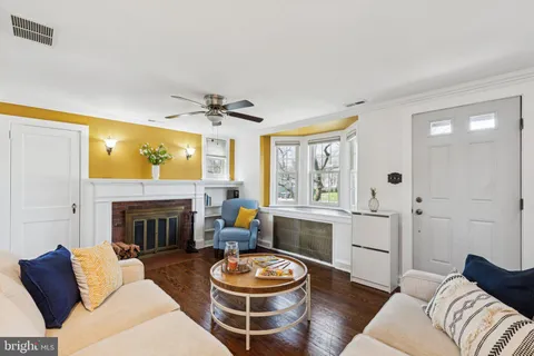 $259,900 | 7006 Browning Road, Pennsauken, NJ 08109