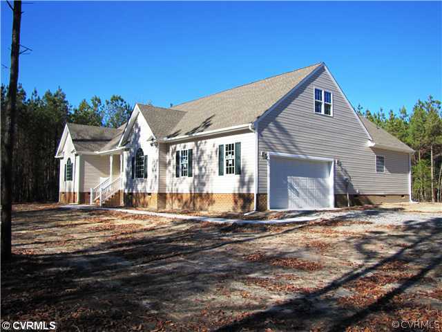 9210 Springfield Court Disputanta, VA 23842 - Photo 1 of 12 Exterior Front