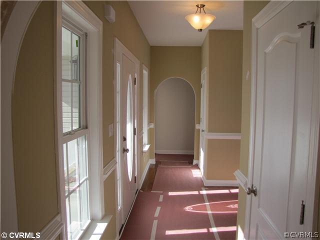 9210 Springfield Court Disputanta, VA 23842 - Photo 4 of 12 Foyer