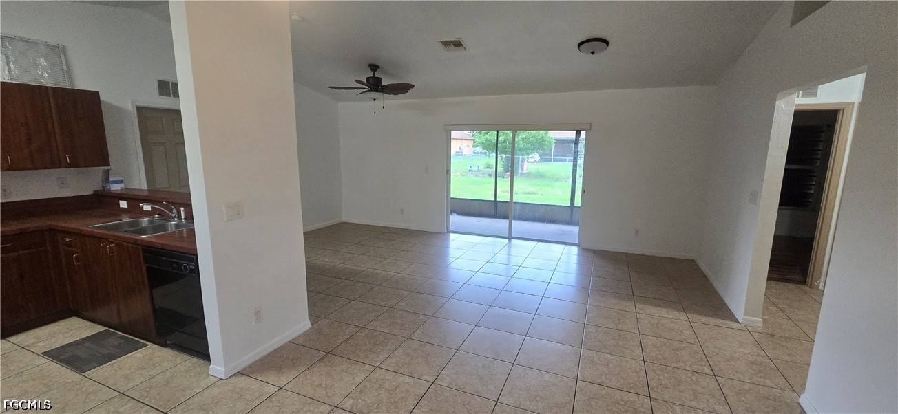 573 Bell Boulevard Lehigh Acres, FL 33974 - Photo 11 of 13