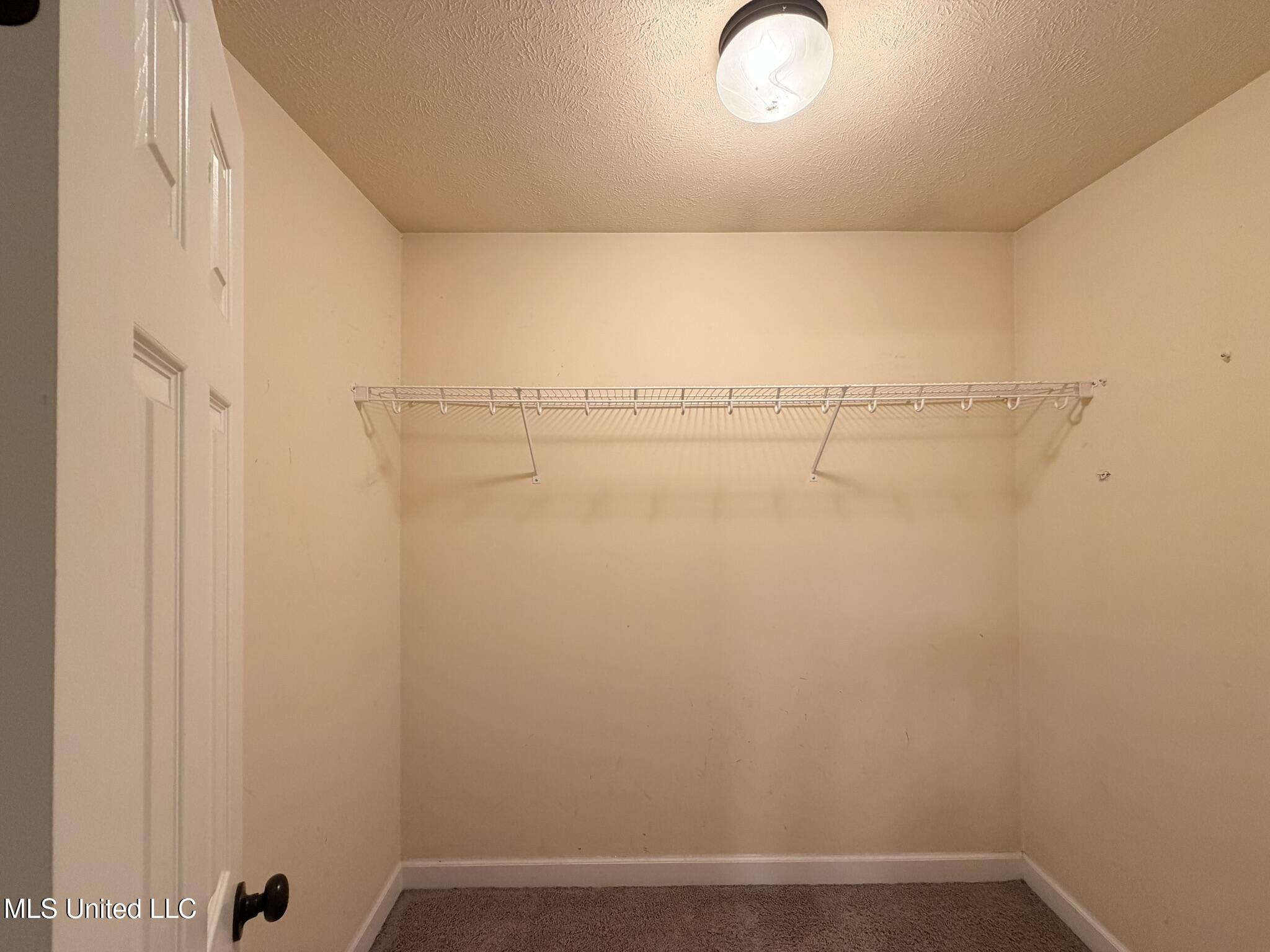 111 Kelly Cove Canton, MS 39046 - Photo 11 of 13 IMG_6736