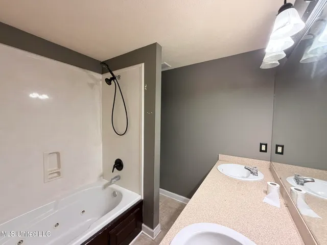 $190,000 | 111 Kelly Cove, Canton, MS 39046