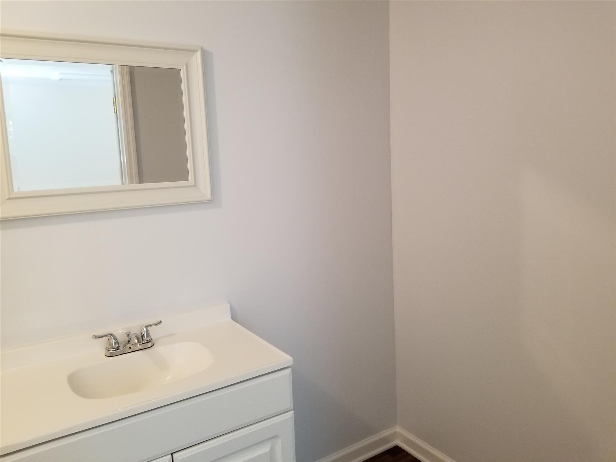 285 Buzzard Cave Road Waverly, TN 37185 - Photo 18 of 25 Extra area for closet