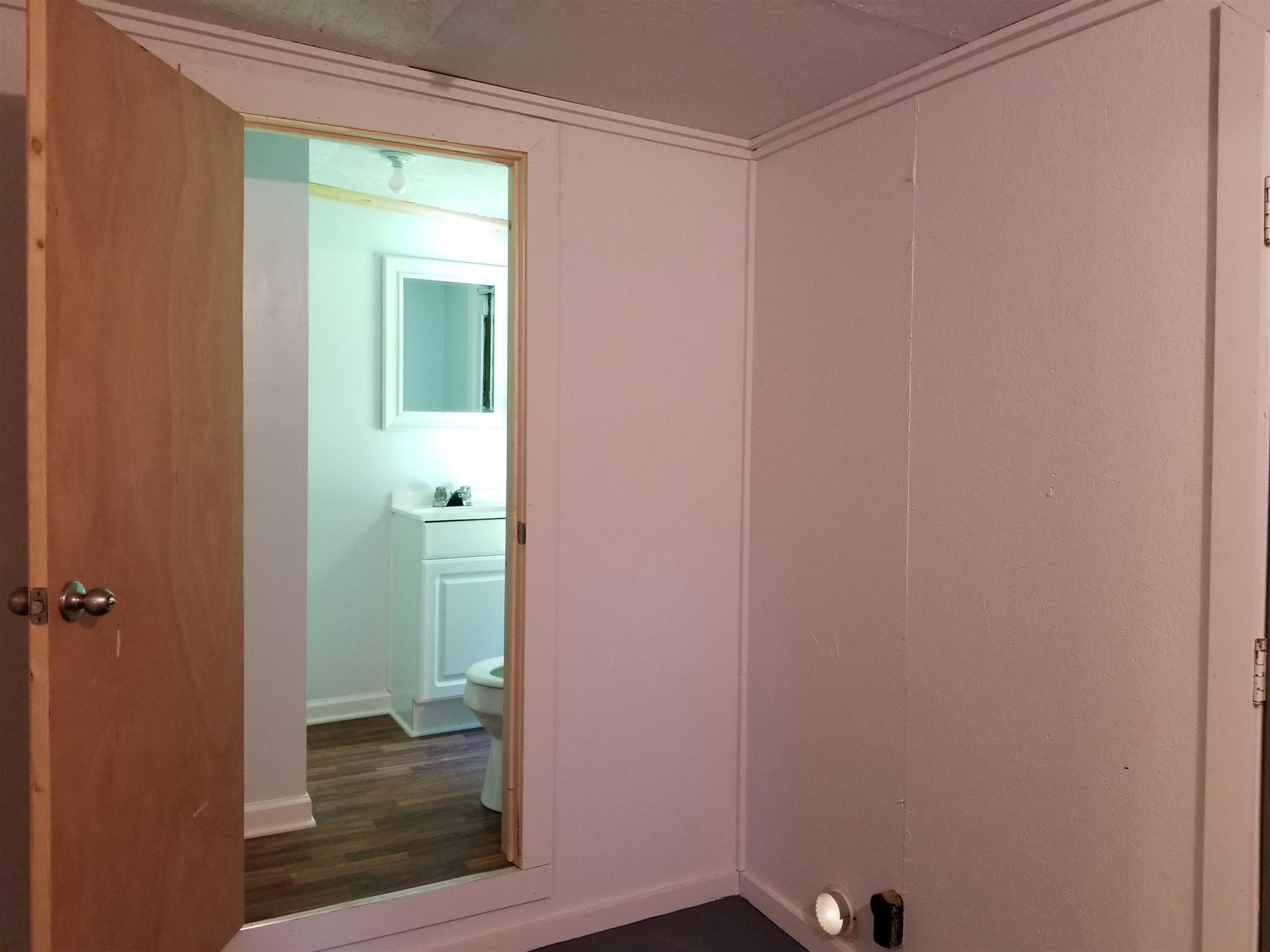 285 Buzzard Cave Road Waverly, TN 37185 - Photo 6 of 25 Laundry Room