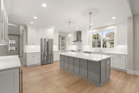 $1,425,000 | 21 Country Farm Road, Unit 21, Framingham, MA 01701